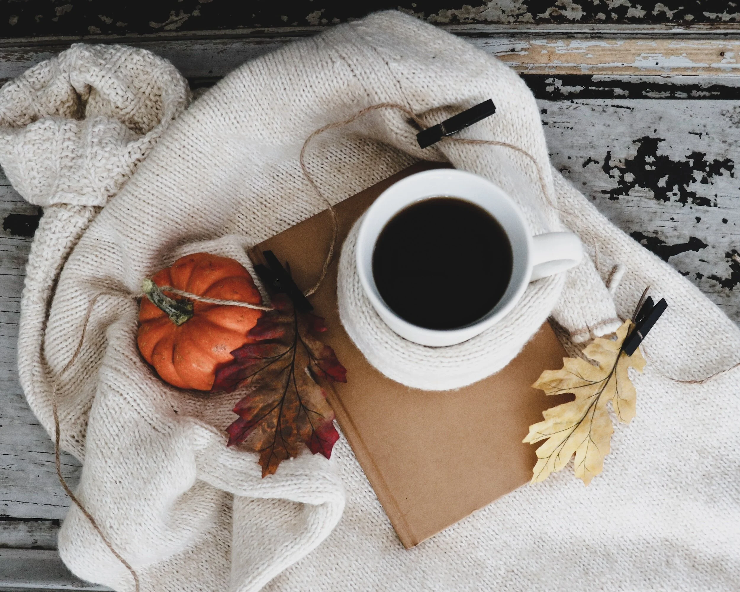 Fall Home Decor on a Budget: Embrace the Seasonal Charm without Breaking the Bank