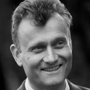 hugh_dennis.jpg