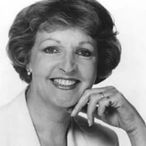 penelope_keith.jpg