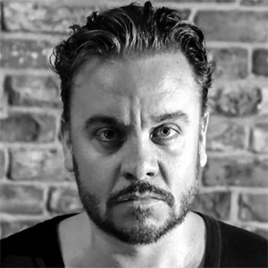 celebs-2019_0017_Lee Boardman.jpg