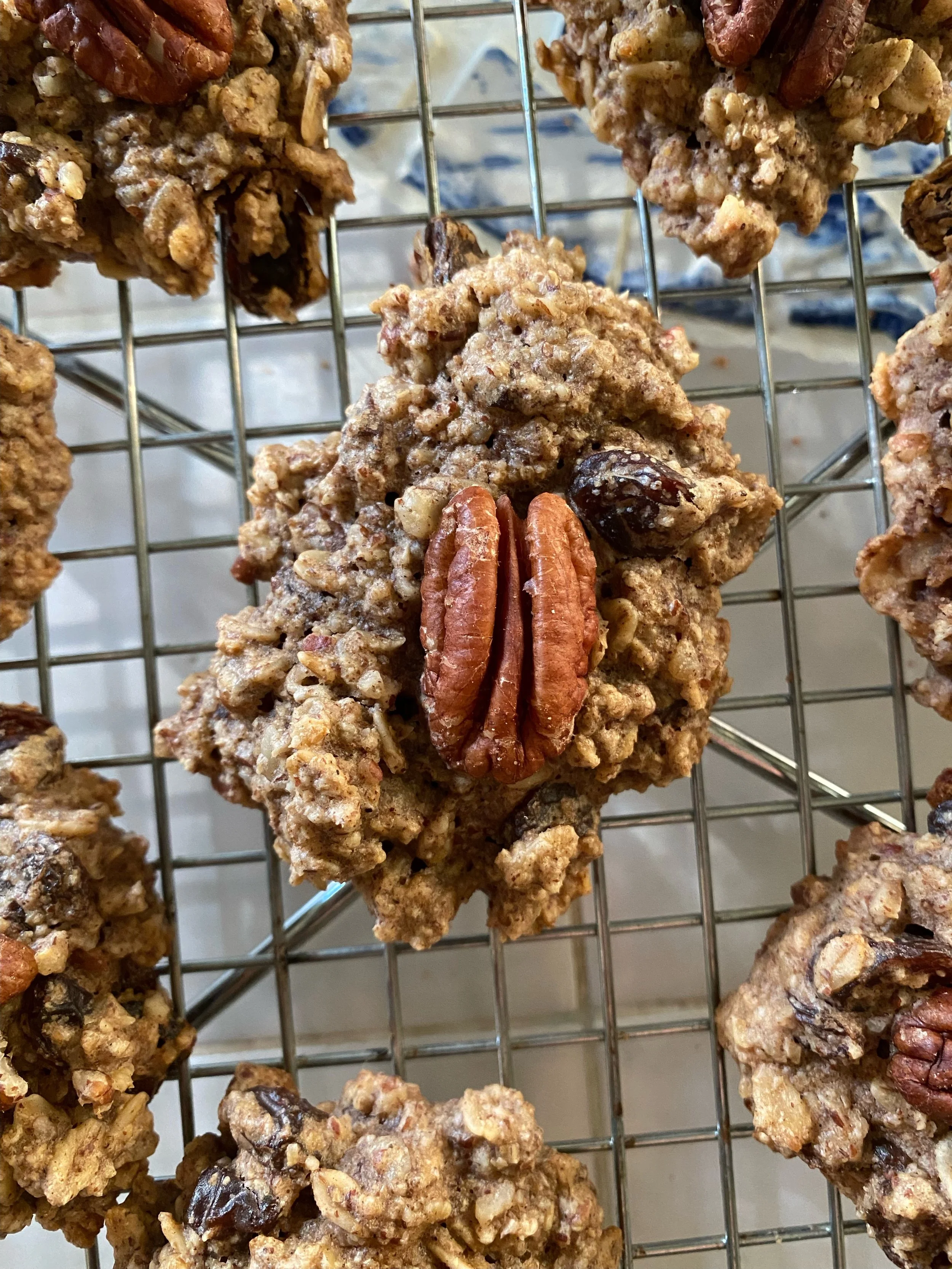 Oatmeal Pecan Breakfast Cookies ~ easy recipe