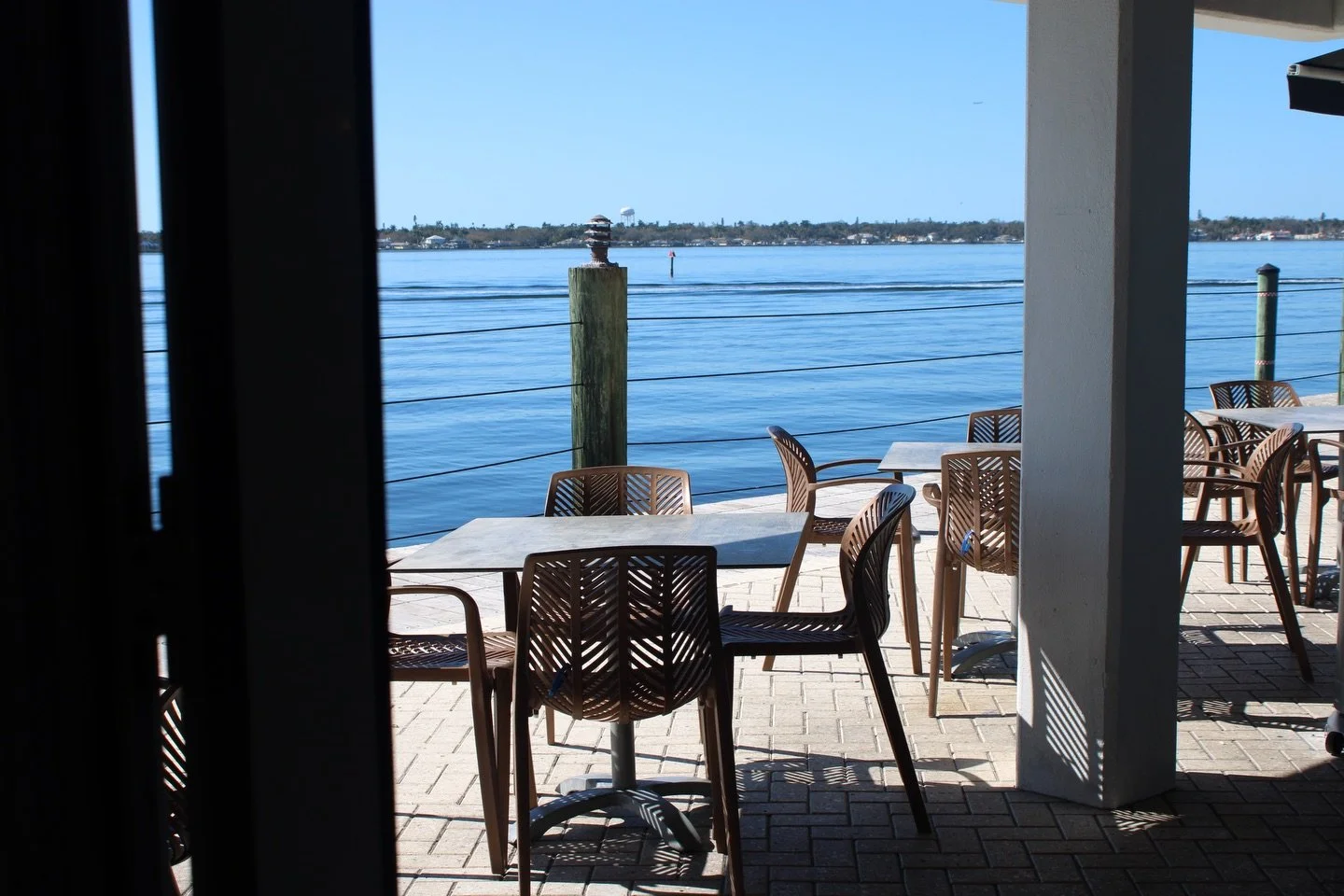 just another meal in paradise 🌴