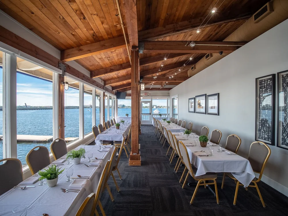 newport news restaurants with private rooms