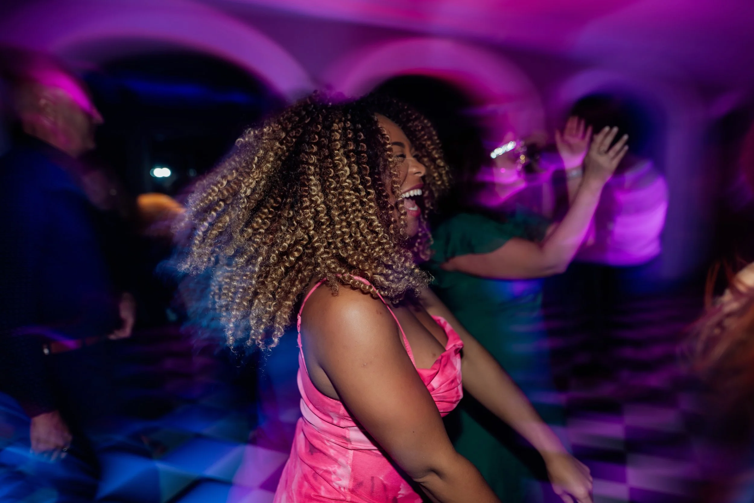 london's best wedding djs