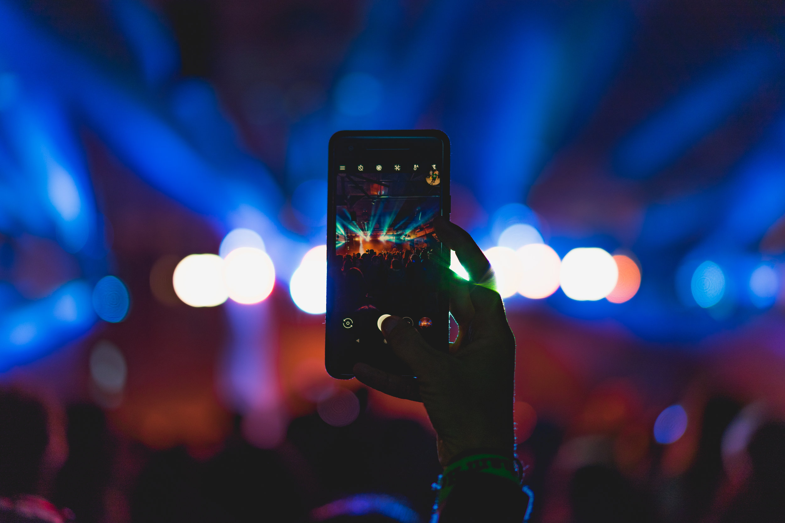 CONTENT DISTRIBUTION + ANALYTICS