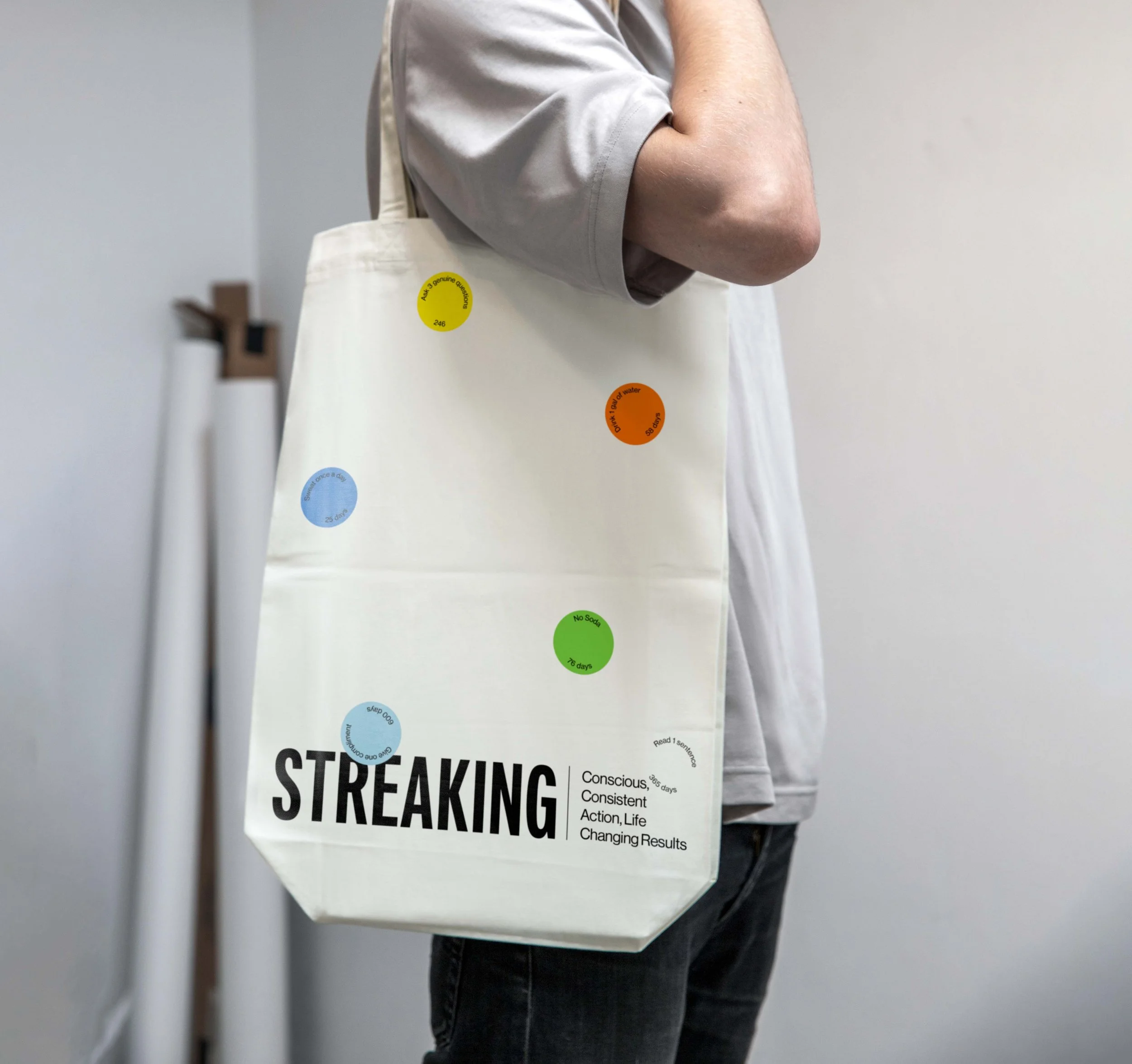 10_IdentityPack_Totebag01.jpg