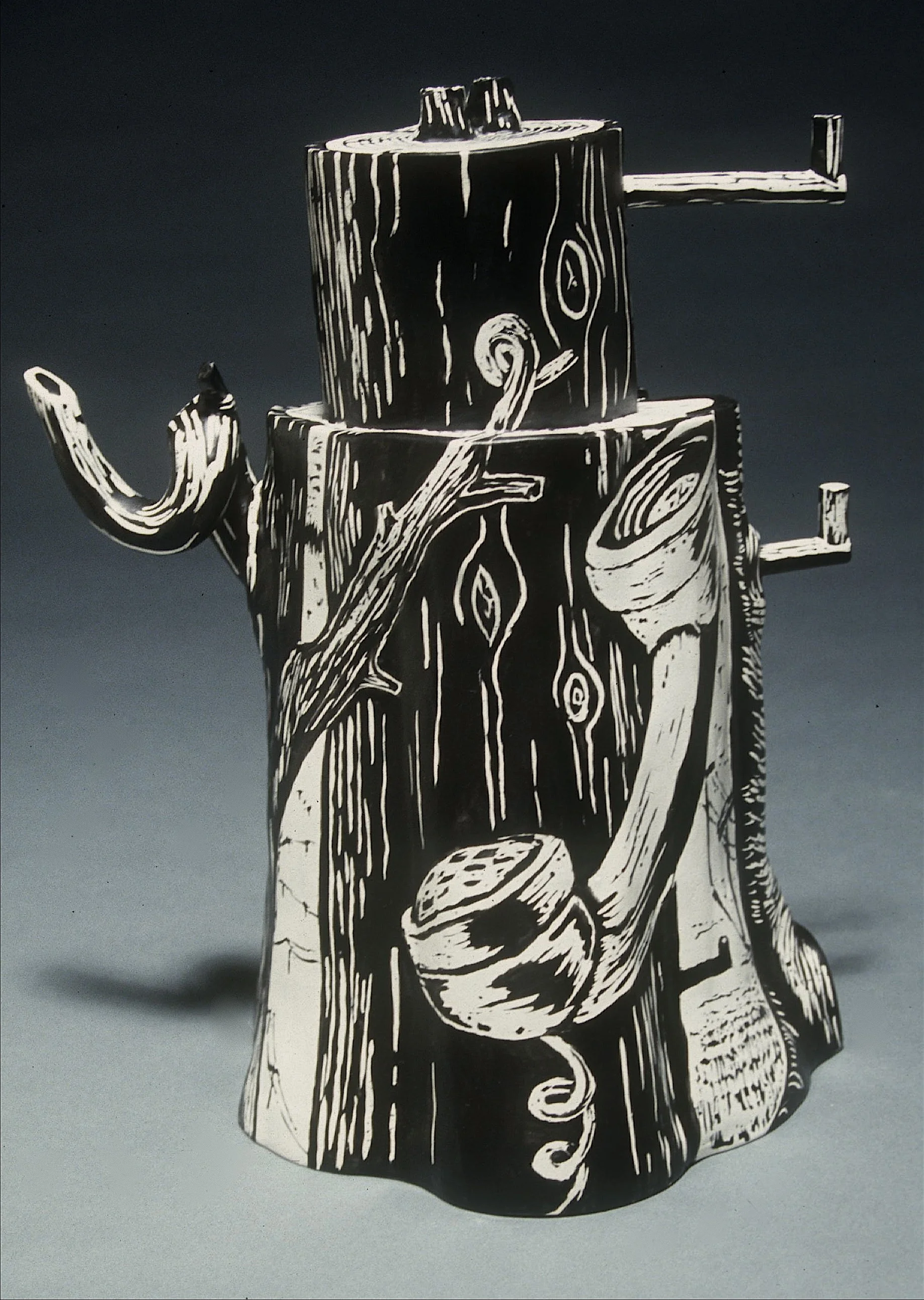 phone home treepot 2 front.jpg