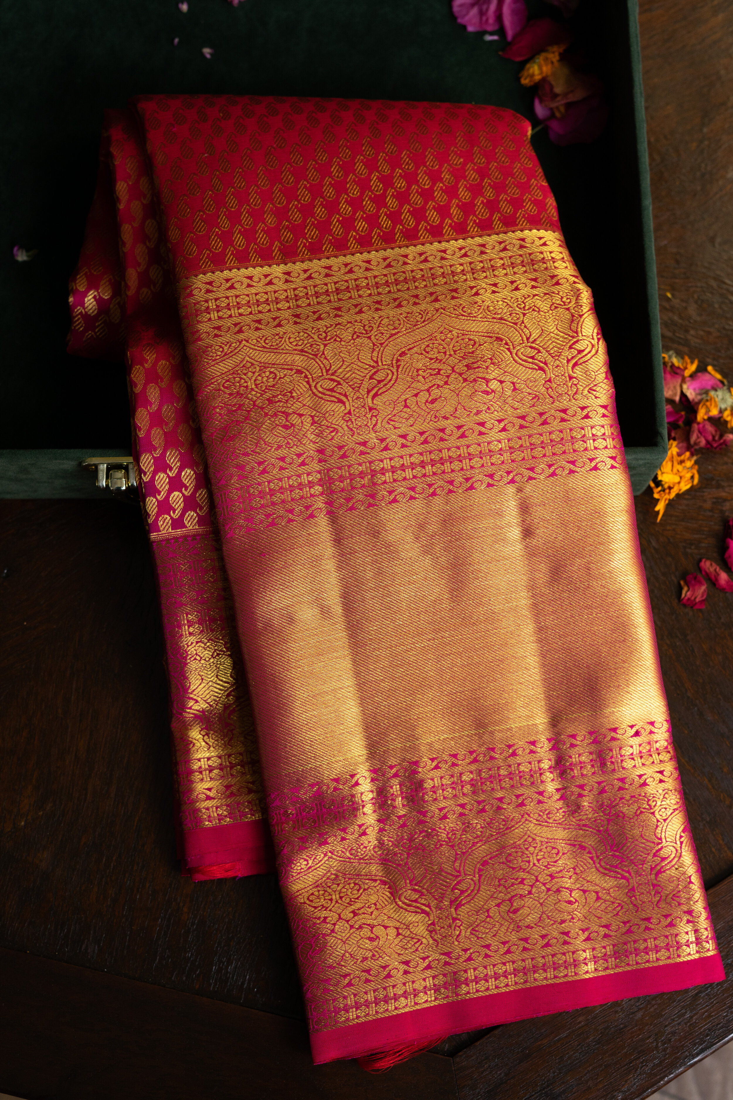 Fuchsia Pink Pure Kanjivaram Tissue Brocade Silk Saree –  Deepamsilksbangalore