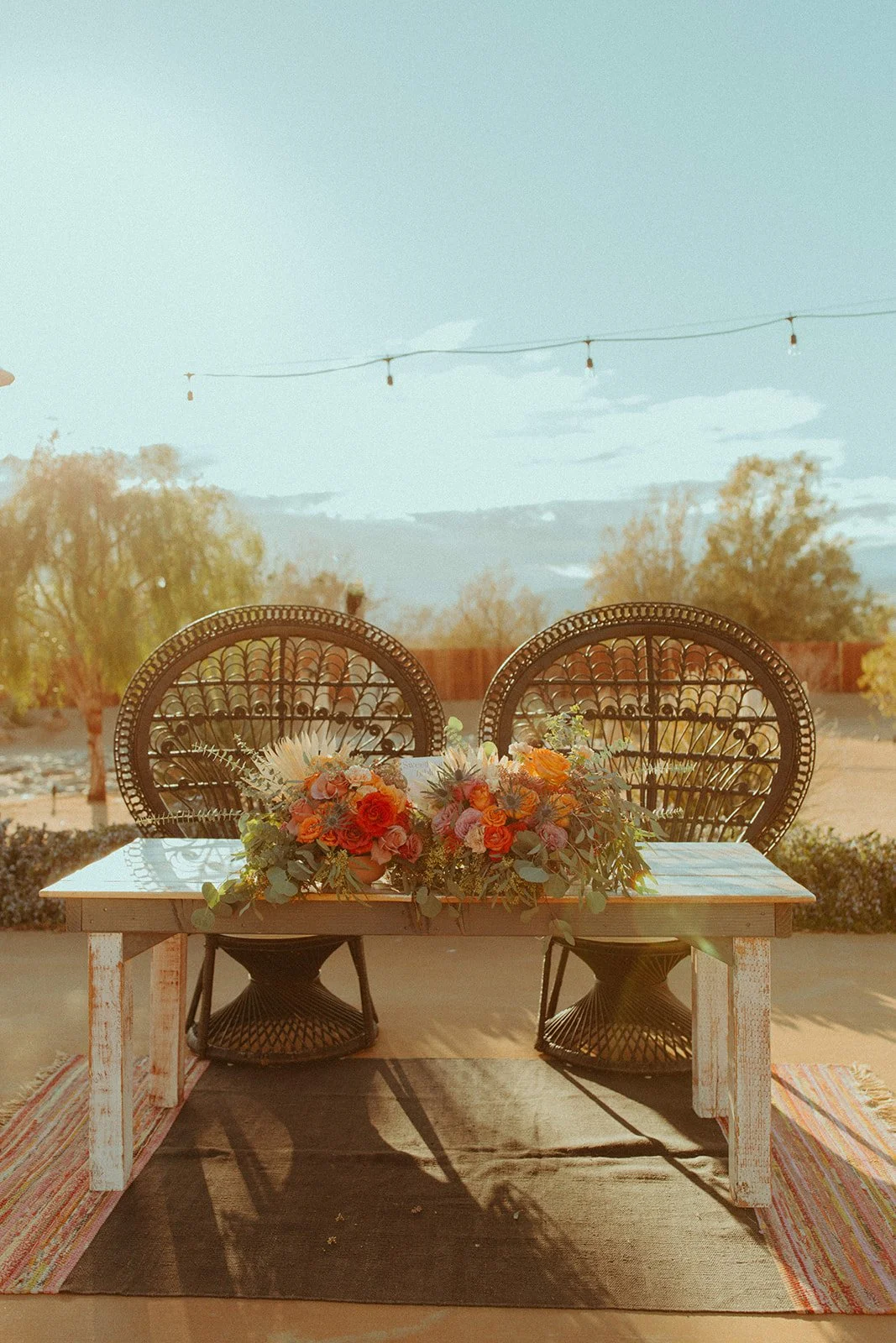 mobile-vulgaris-san-diego-florist-joshua-tree-southern-california-wedding-sweetheart-table-tumbleweed-sanctuary-centerpiece-centerpieces-bride-groom.JPG