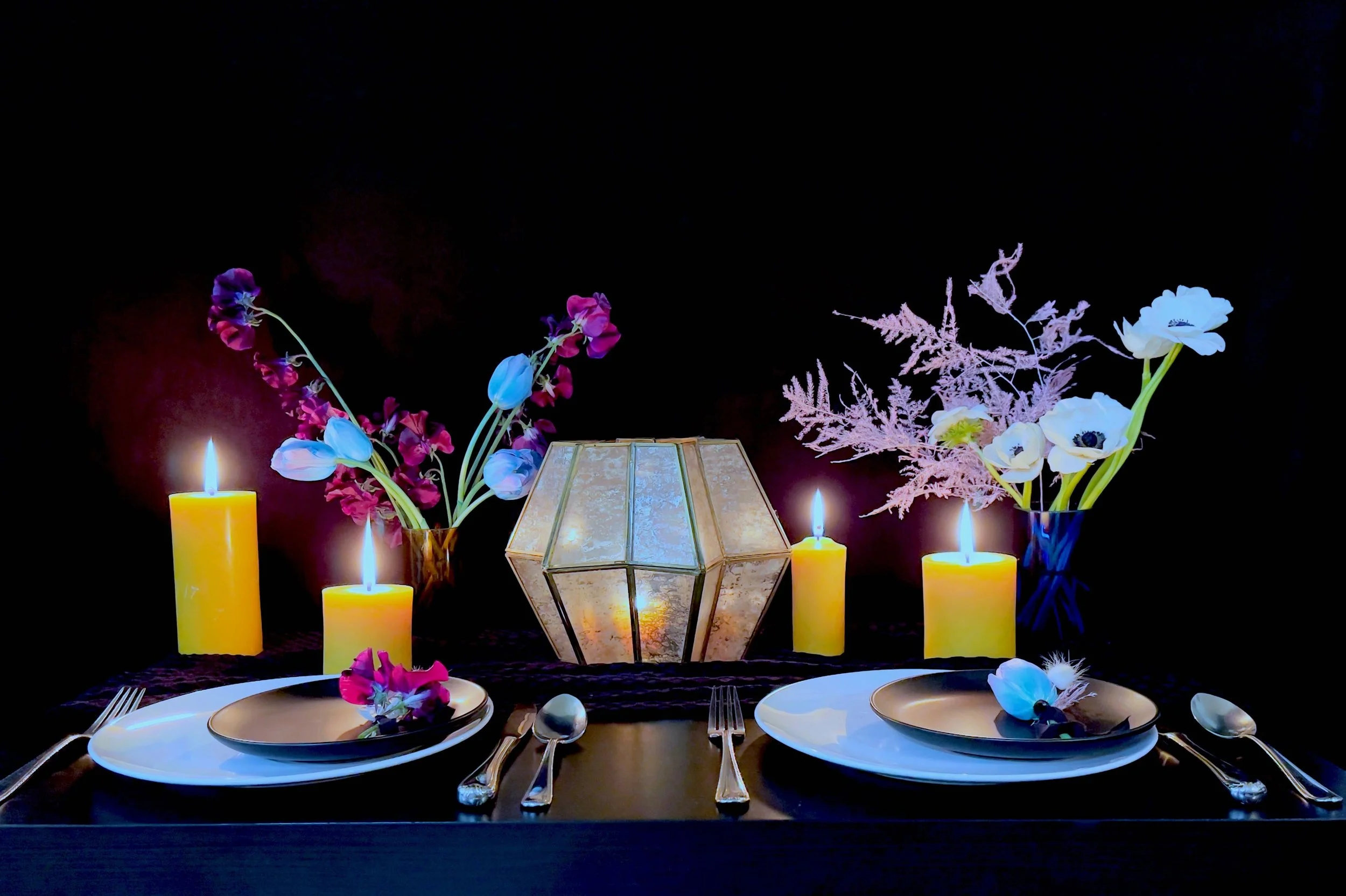 mobile-vulgaris-san-diego-florist-la-jolla-california-wedding-stars-moons-moody-engagement-party.jpg