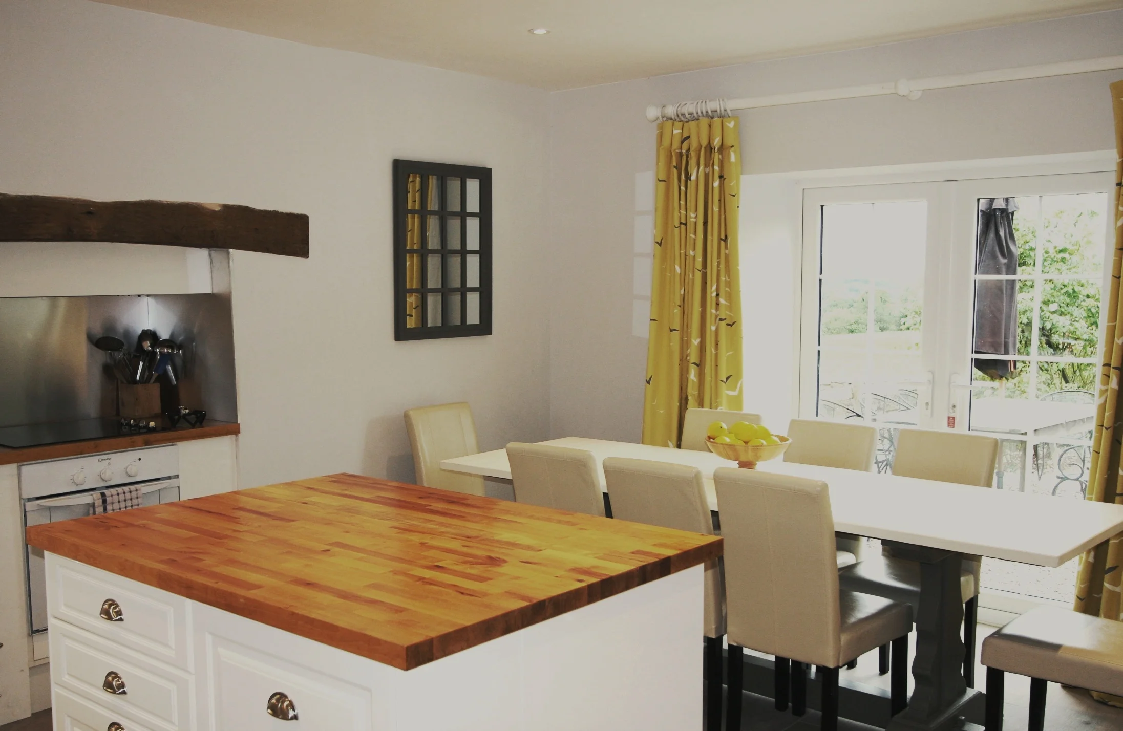 KITCHEN FOUR GOOD.jpg