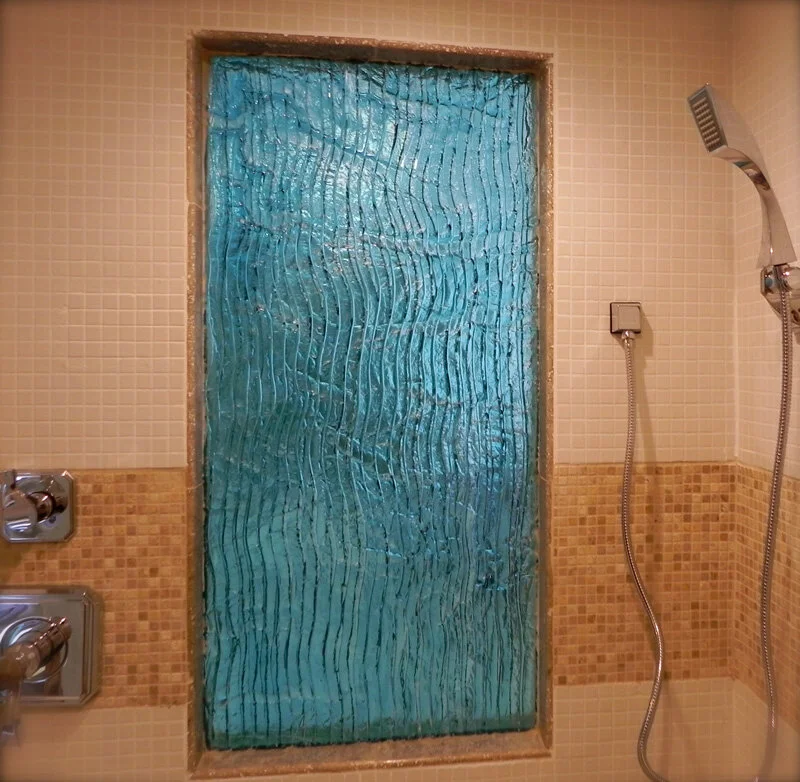 1c_clliffs_innershower.jpg
