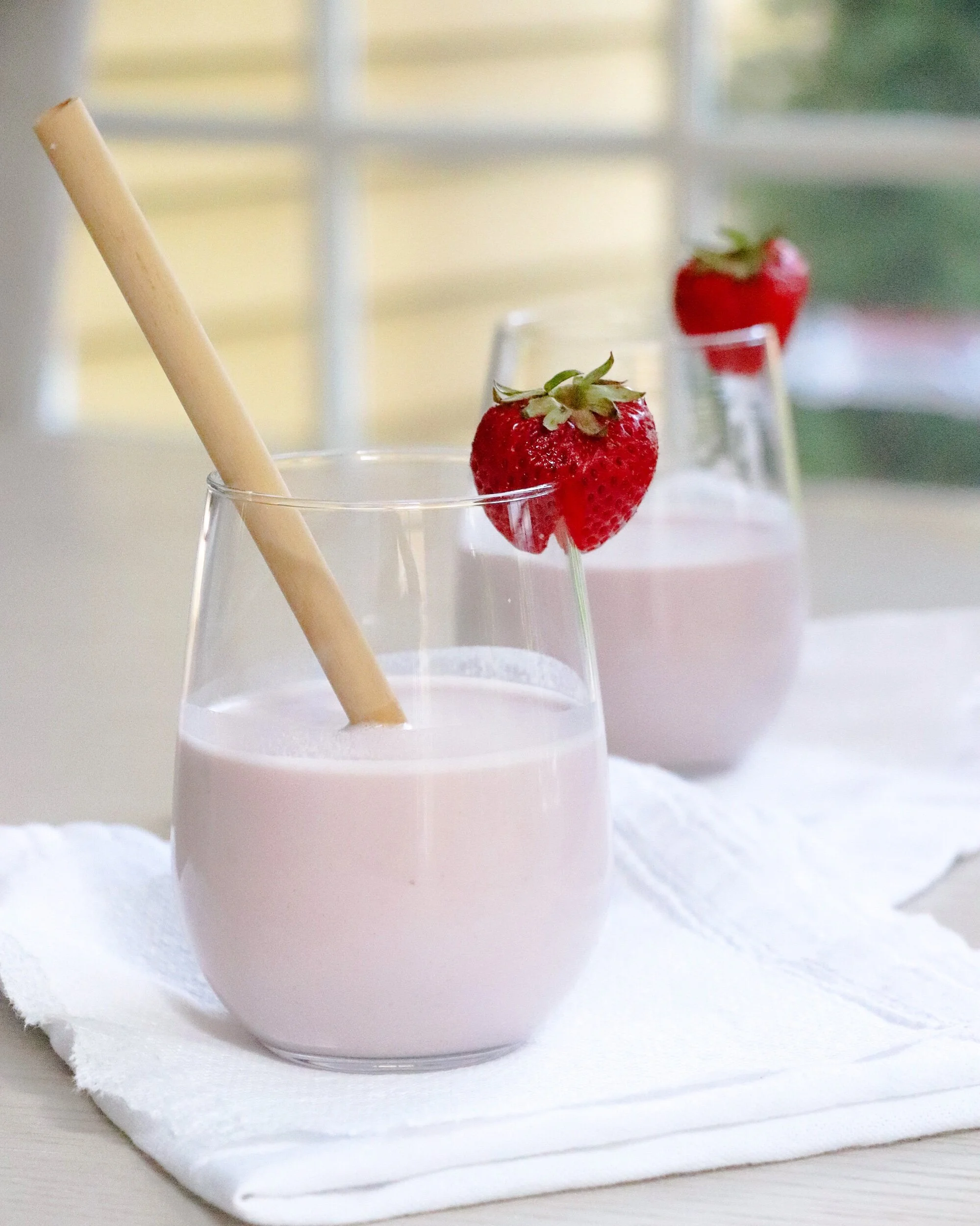 Strawberry Cashew Milk