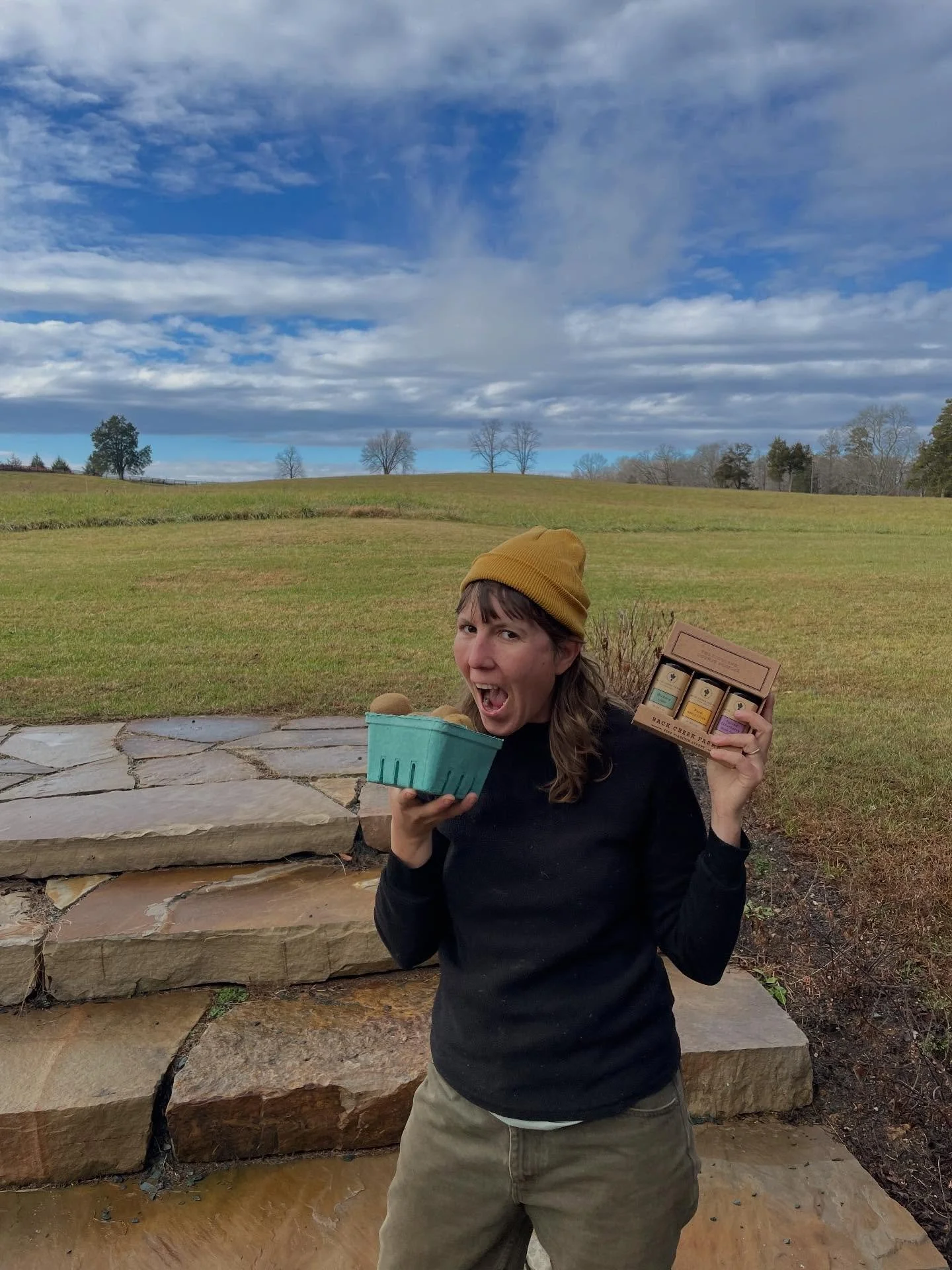 Bellair staff holiday gift guide is here!!! Stay tuned for everyone&rsquo;s picks throughout the week!

Michelle&rsquo;s Picks:
I&rsquo;m buying myself the special kiwis from Covesville, a holiday tradition at my house.
For myself under the tree, I&r