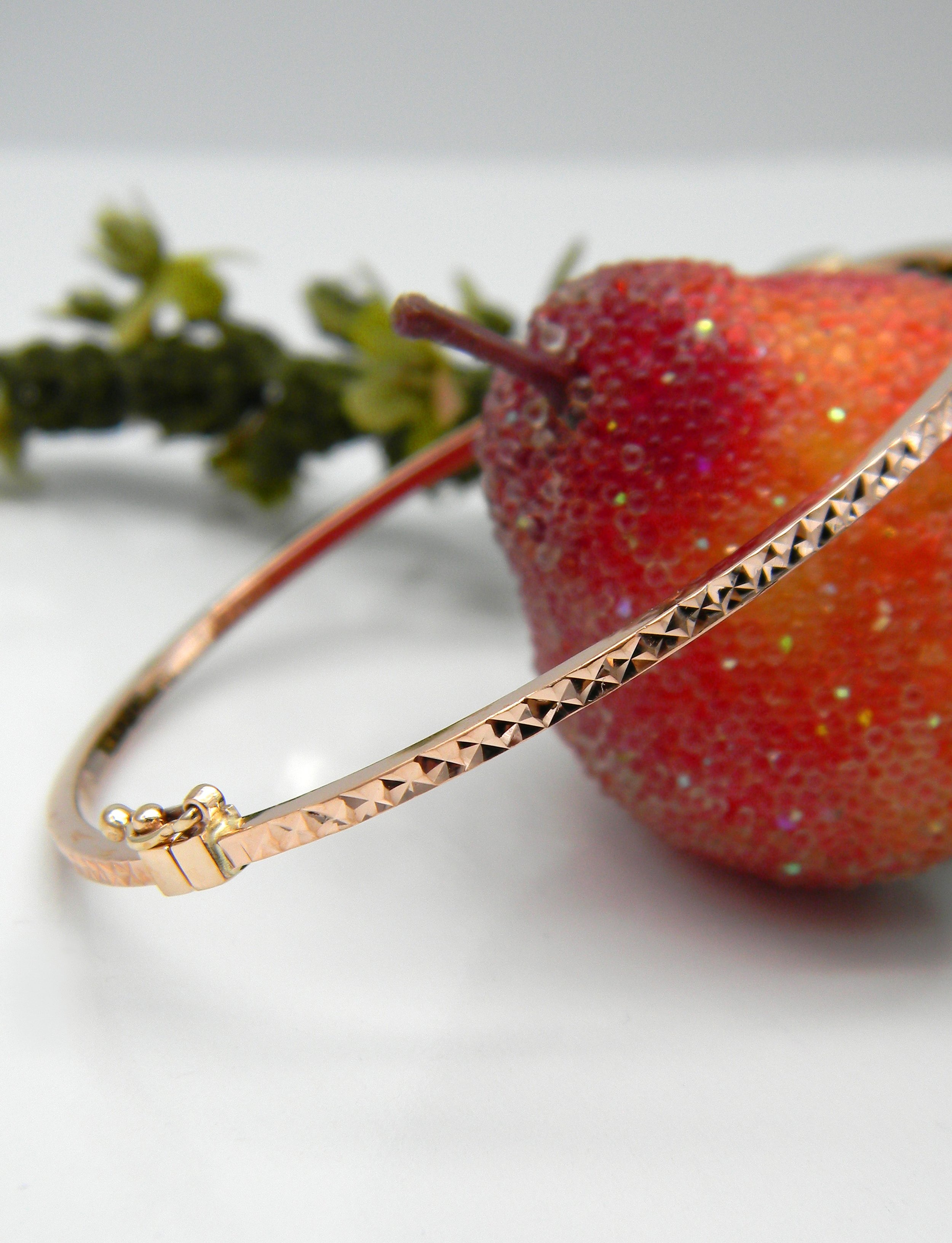 rosebangle2.jpg