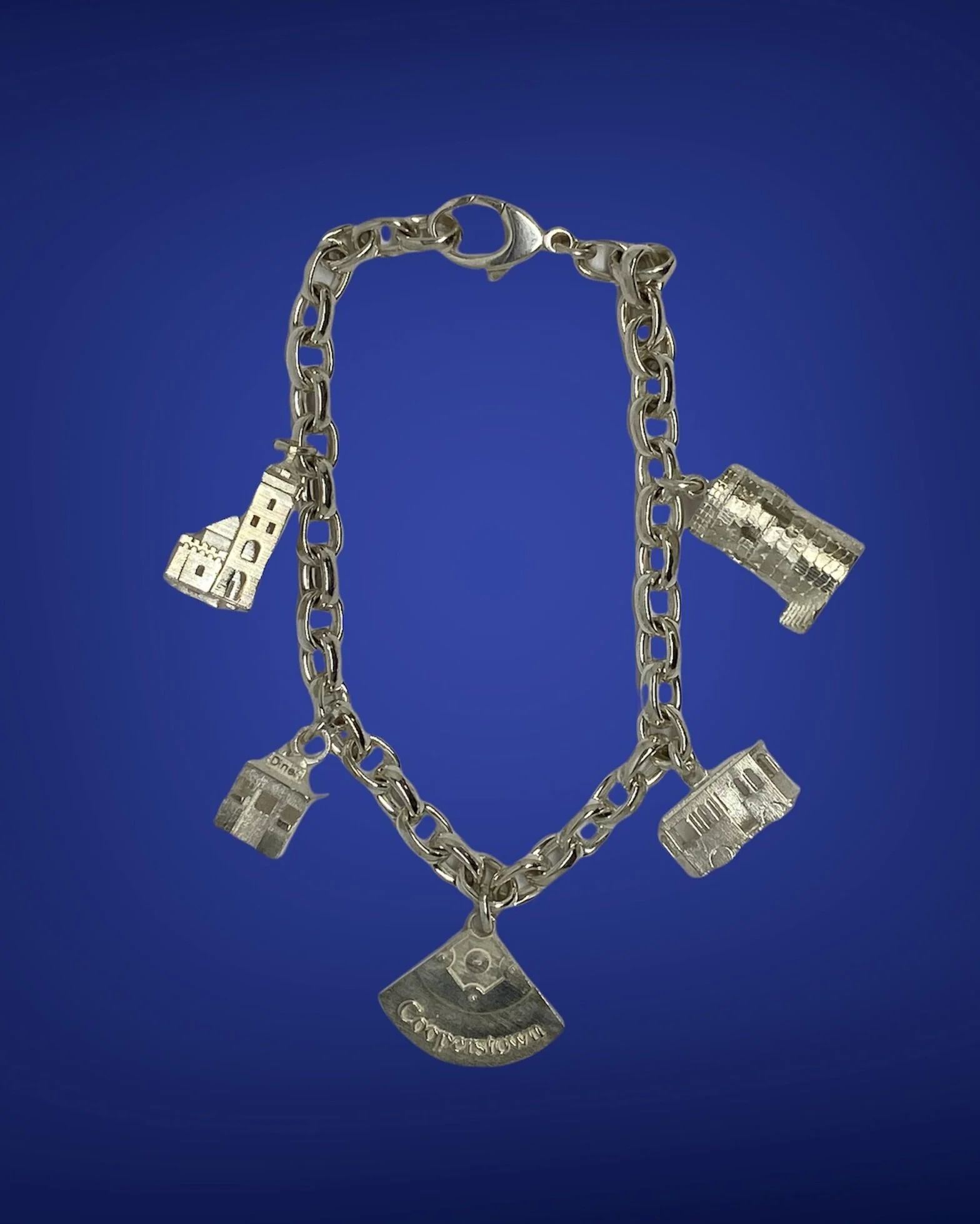 0D13E18B-5297-4CD5-84C9-BEC574342FE6