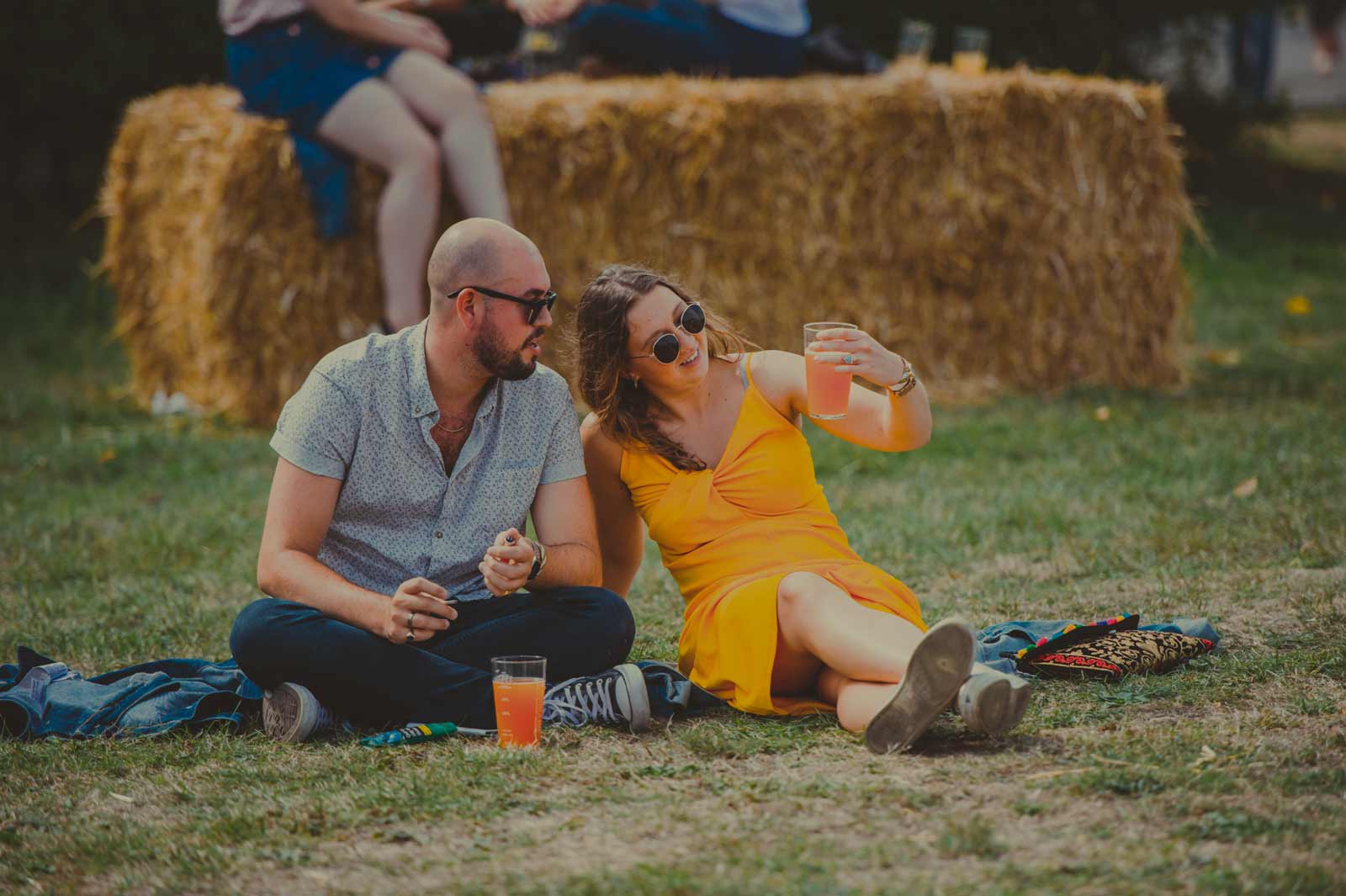 enjoying-craft-beer-at-the-festival-of-beer-in-buckinghamshire-001.jpg