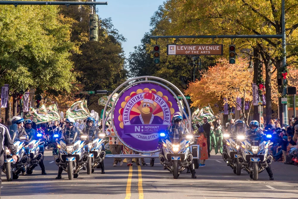 Get In The Holiday Spirit At Charlotte's Thanksgiving Day Parade — Springer  Mountain Farms