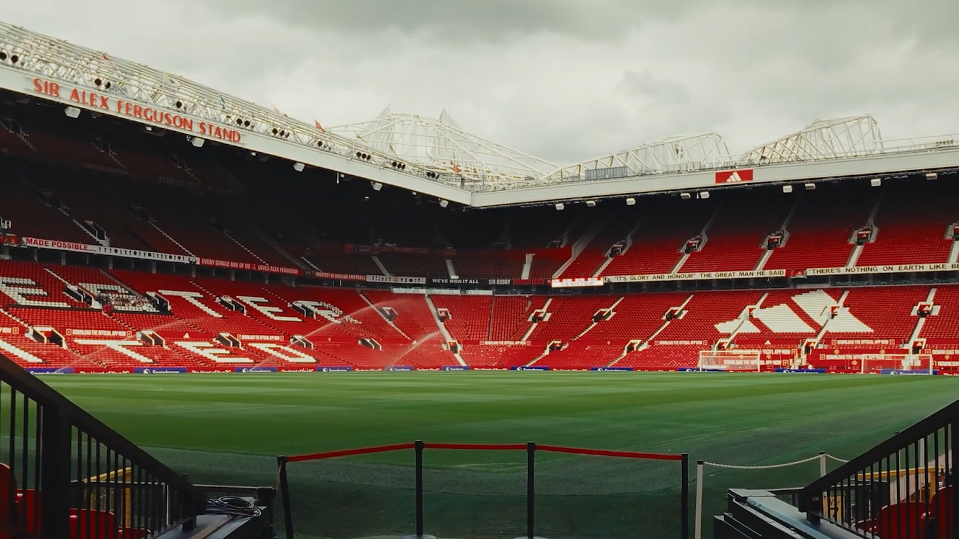 Old Trafford 2.png