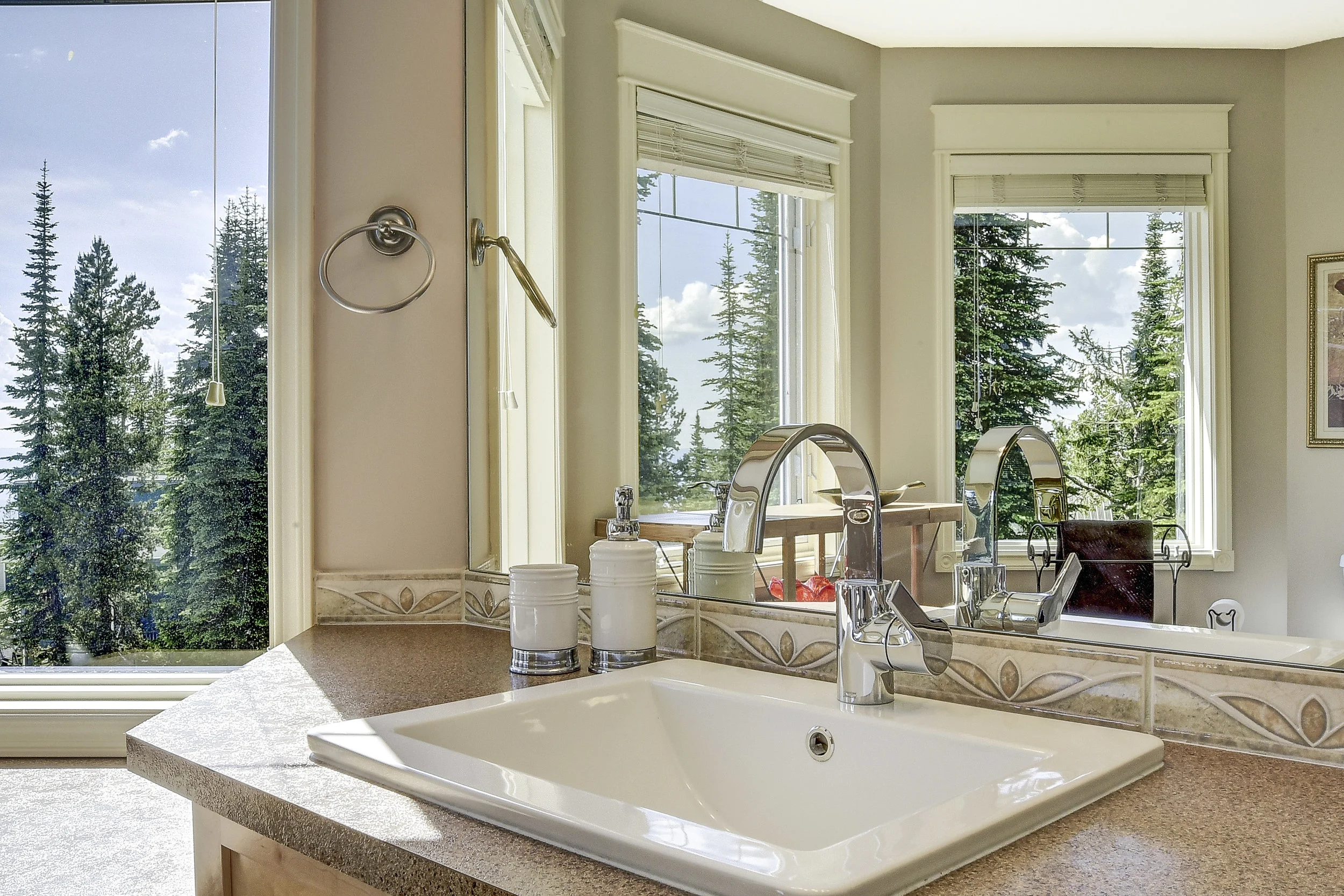 Monashee0030-1 copy.jpg