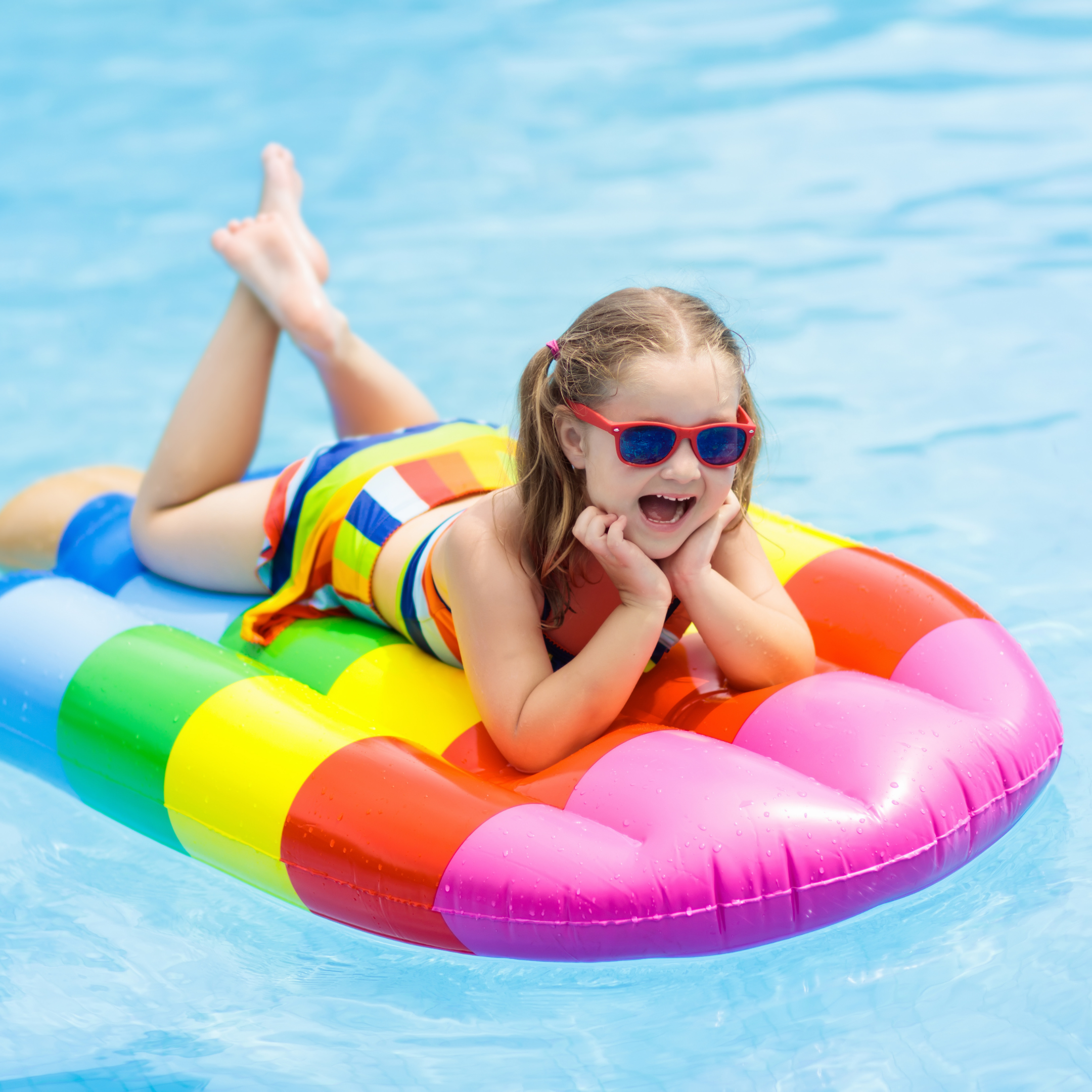 Cool off this weekend at Outdoor Pools & Splash Parks!