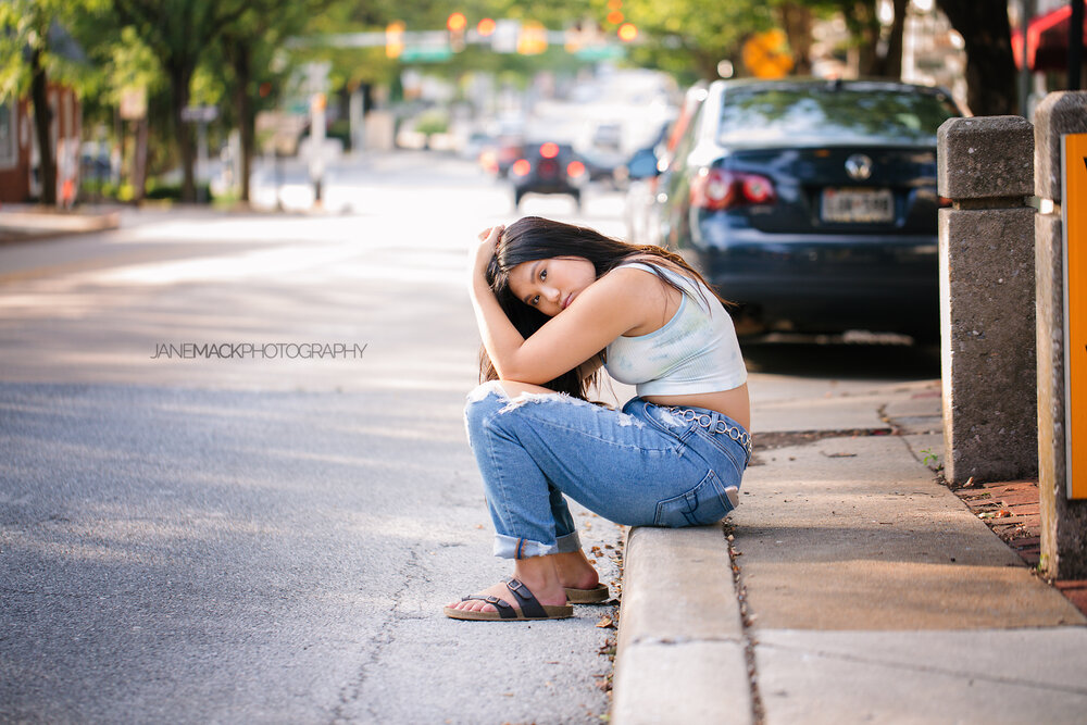 senior pics in westminster maryland.jpg