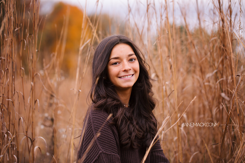 fall senior portraits near me.jpg