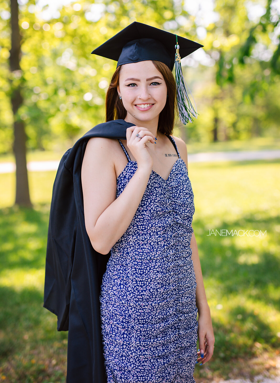 senior pics near annapolis.jpg