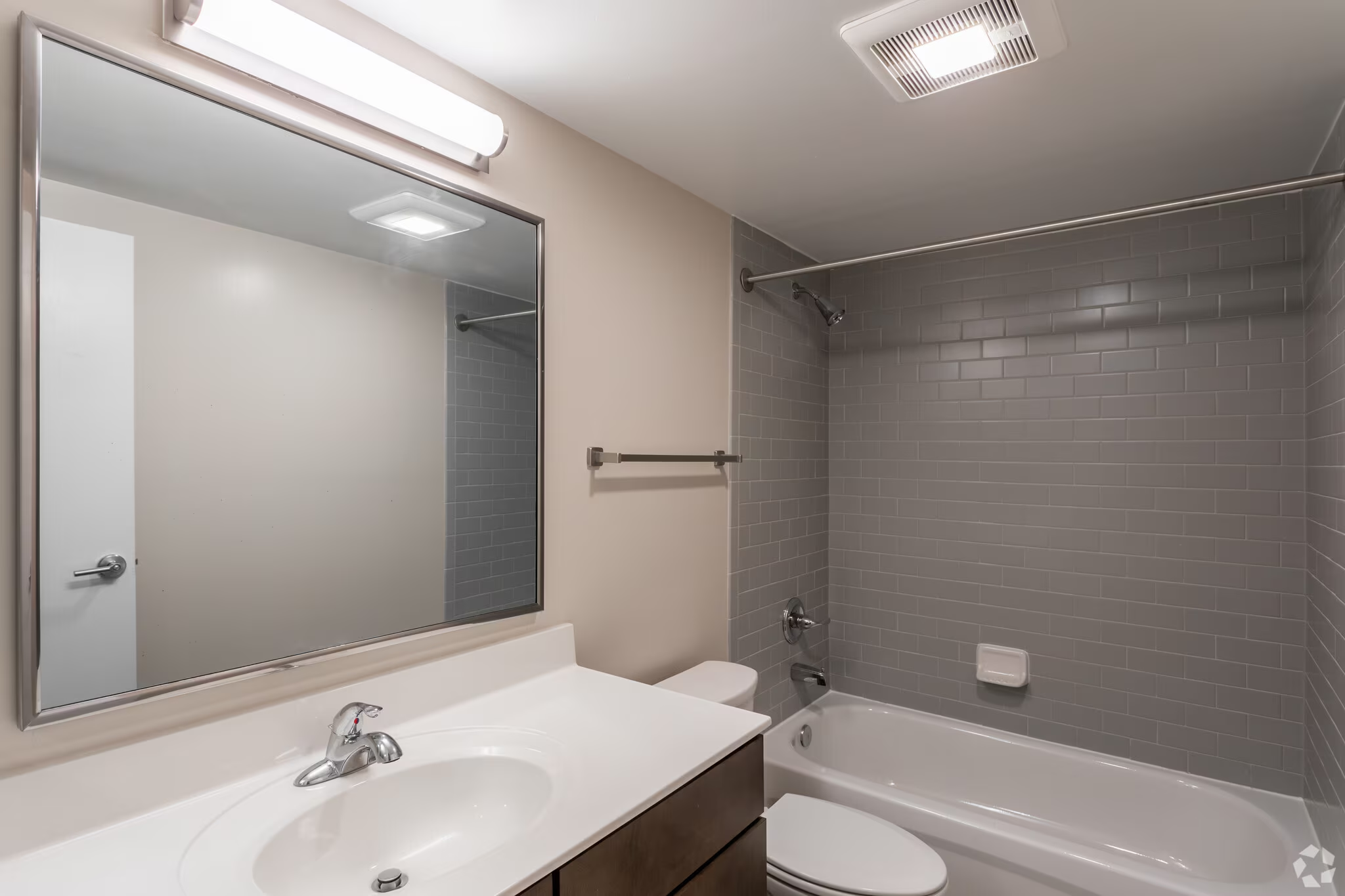 randle-hill-washington-dc-0br-1ba---550sf (3) 1.png