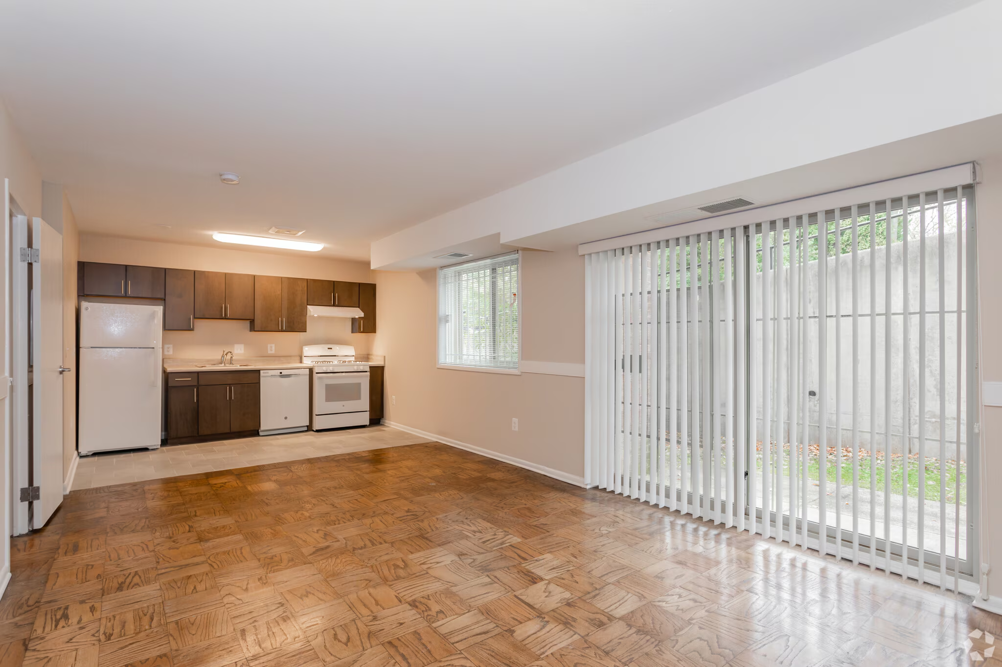 randle-hill-washington-dc-0br-1ba---550sf 1.png