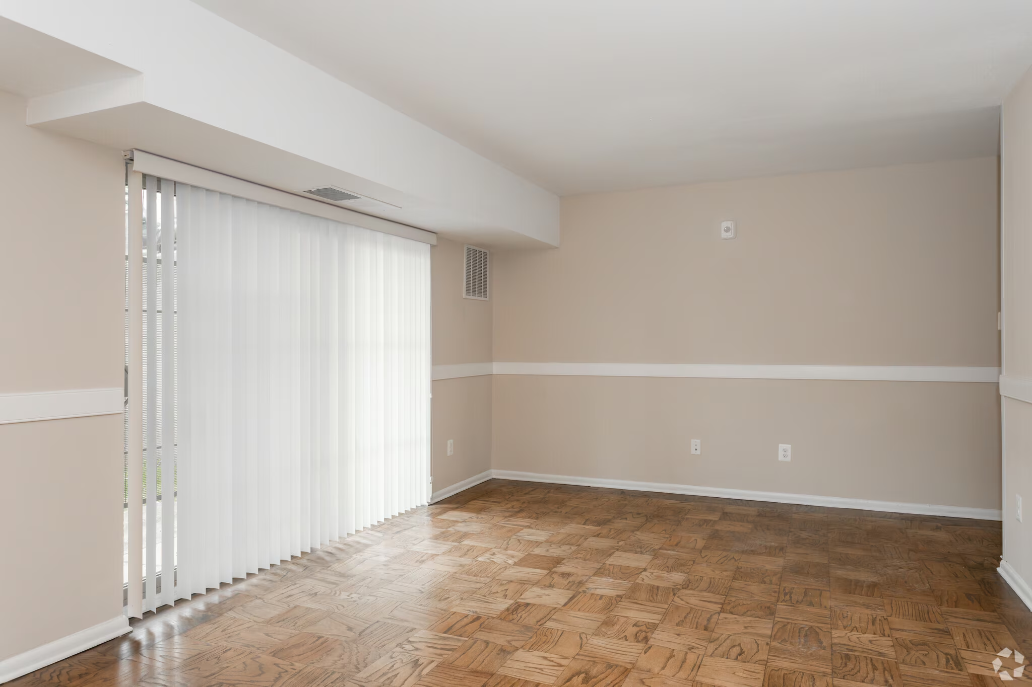 randle-hill-washington-dc-0br-1ba---550sf (2) 1.png