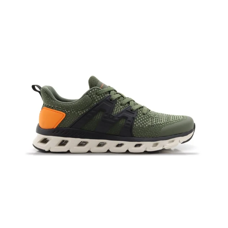 TRAIL-RUNNERS_SNEAKERS--2.jpg