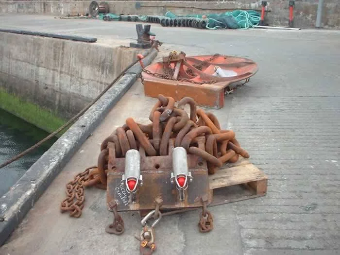 Trawlmaster sensor installation on clump for twin trawl