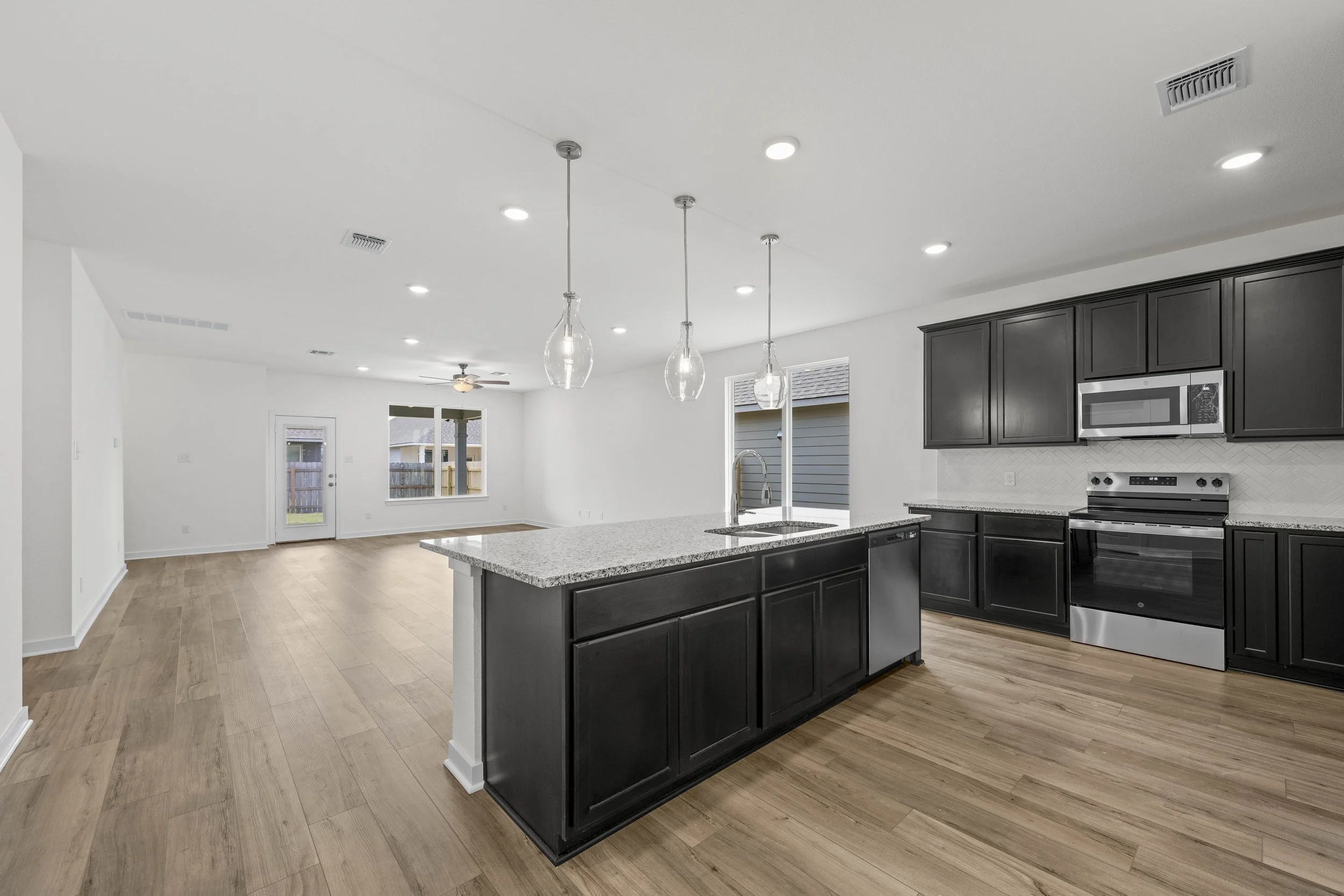 Haker Heights Real Estate Photographer 007.JPG