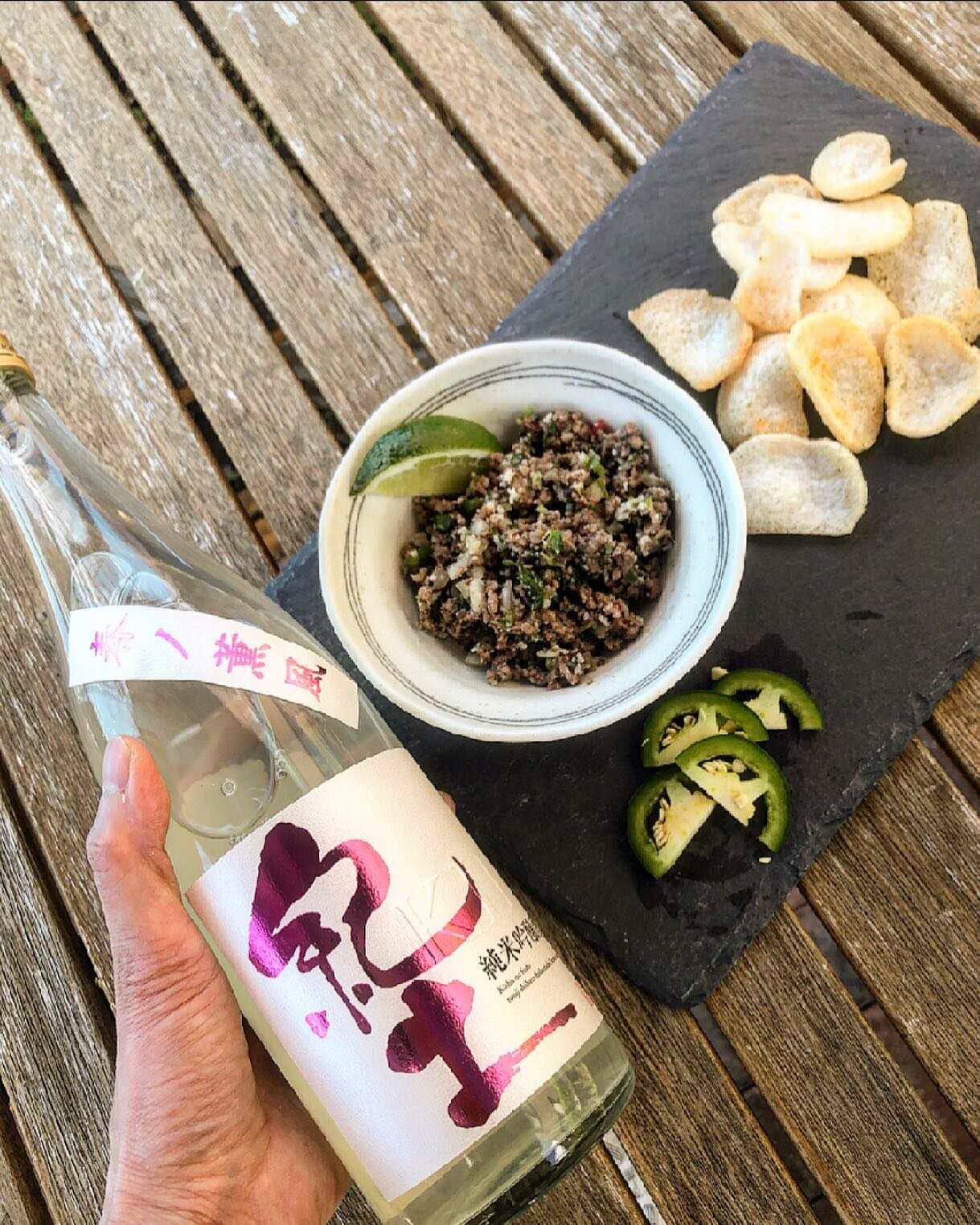 Nama sake club people!!!!!! We have your Nama and snack for you!!!! Beef umami laab with shrimp chips is super tasty with kid junmai ginjo haru no kunpu. Right now we are sold out for this Nama club round, you can put your name on your wait list on y