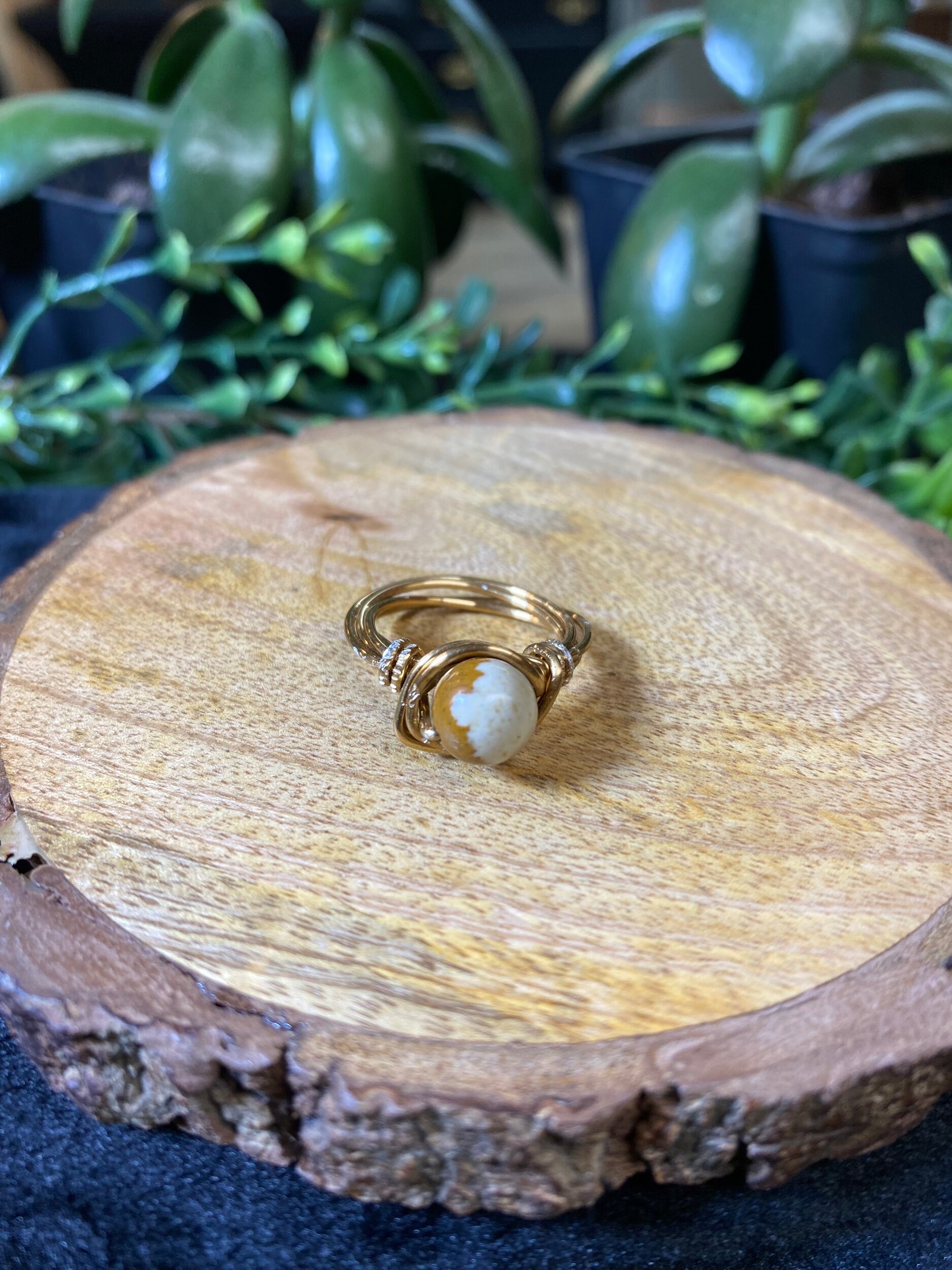 70187620-9568-4F00-8410-92EA31AA23B9