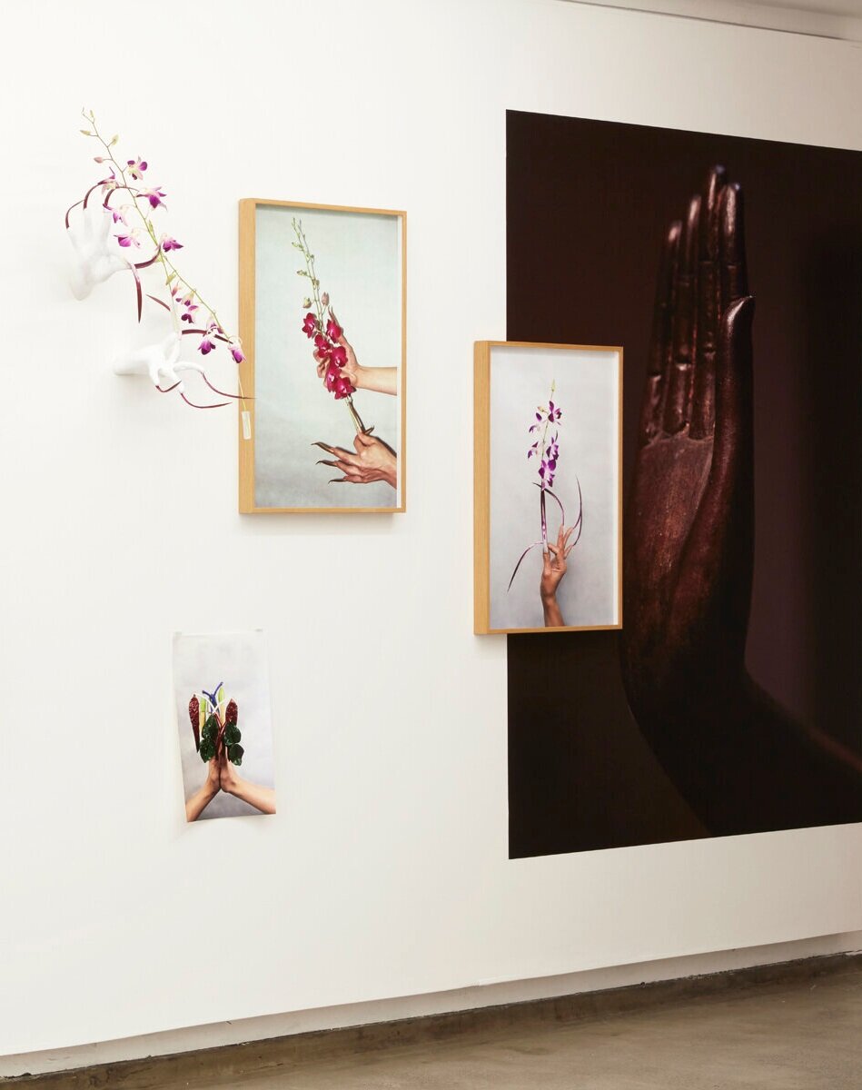 Nathan Beard,  White Gilt 2.0 , 2020, installation view, Firstdraft. Photo: Zan Wimberley