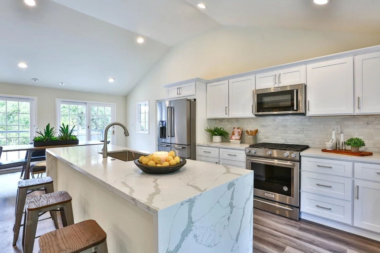 770 GH Kitchen Island.jpg