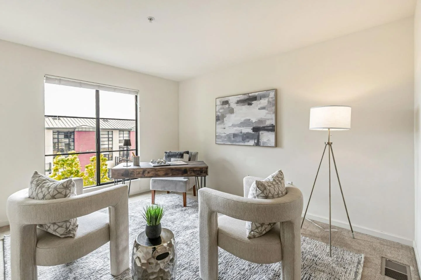 japantowncondo1.jpg