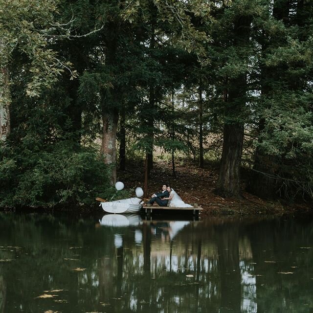 The Lake 🌿 stunning shot by @lightpersecond