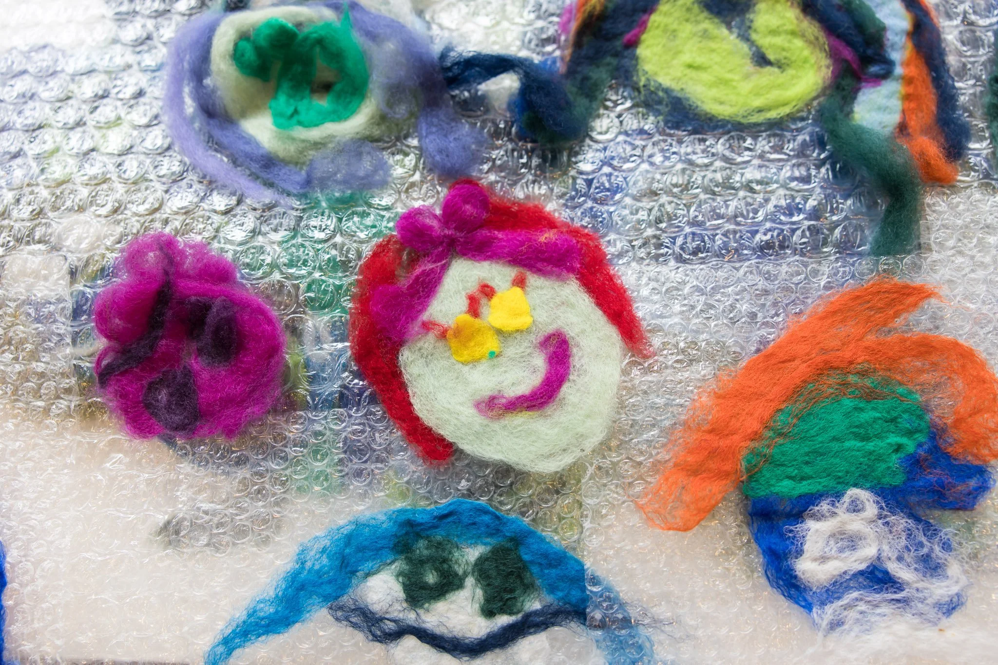 199_KateMitchel_FeltFaces_HiveFestival_AGNSW_photocredit_AnnaKucera.jpg