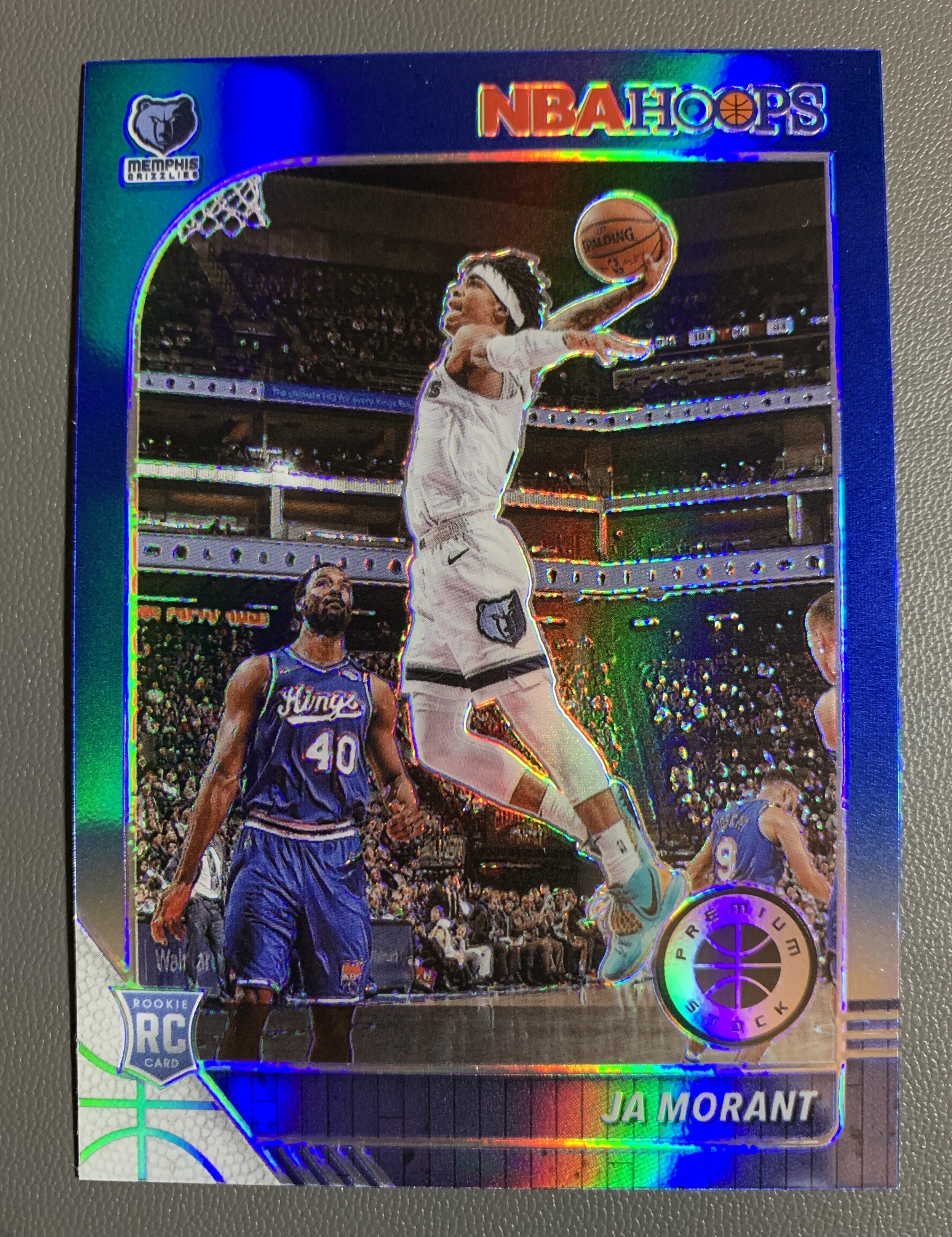 Superb looking card. Great Dunk. Cool shoes, Ja. Also, don’t miss Harrison Barnes in the most Harrison Barnes pose ever captured on a card