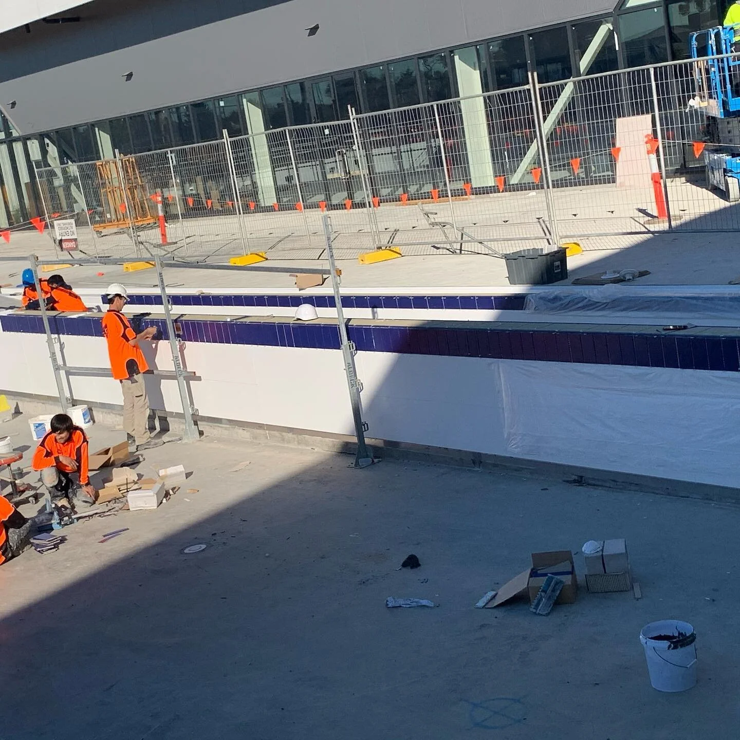 The pools are fast nearing completion for #comercialaquaticsaustralia and @icon_construction_ just need the gods to shine for the 50m pool to be completed #mapei #metztiles #tilersofinstagram #tilingmelbourne