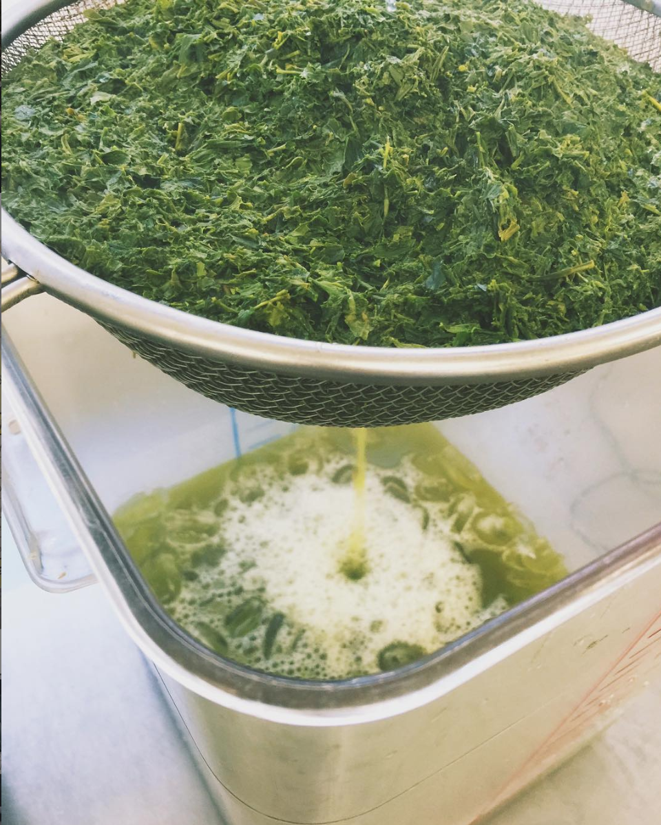When brewing green tea it is recommended to use soft water that contains as little minerals as possible. Some bottled water labels, state the “dry residue content” which should be as low as possible, what makes water “hard” is calcium and magnesium content.