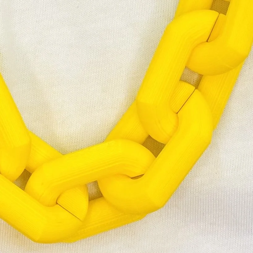 CHAIN_YELLOW.jpg