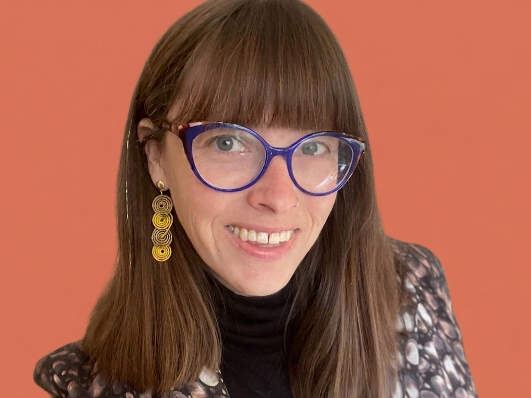 Dr. Laura Colket - Consultant