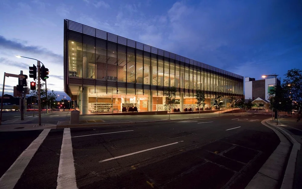   Max Webber Library  