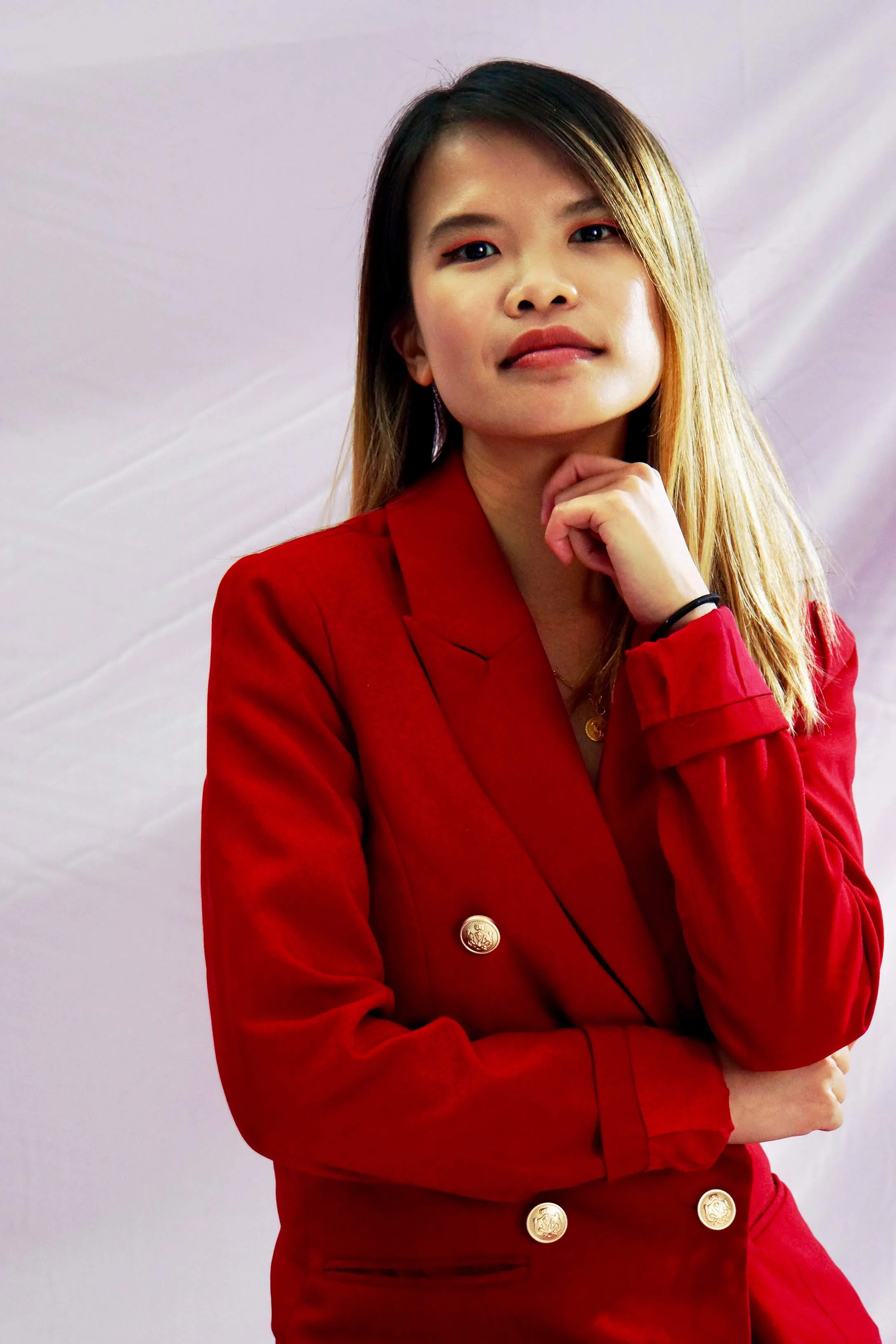 Headshot5.JPG