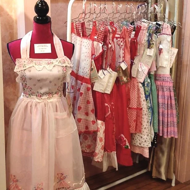 Moonfaerie Designs Re-created Vintage Aprons, Willington, CT