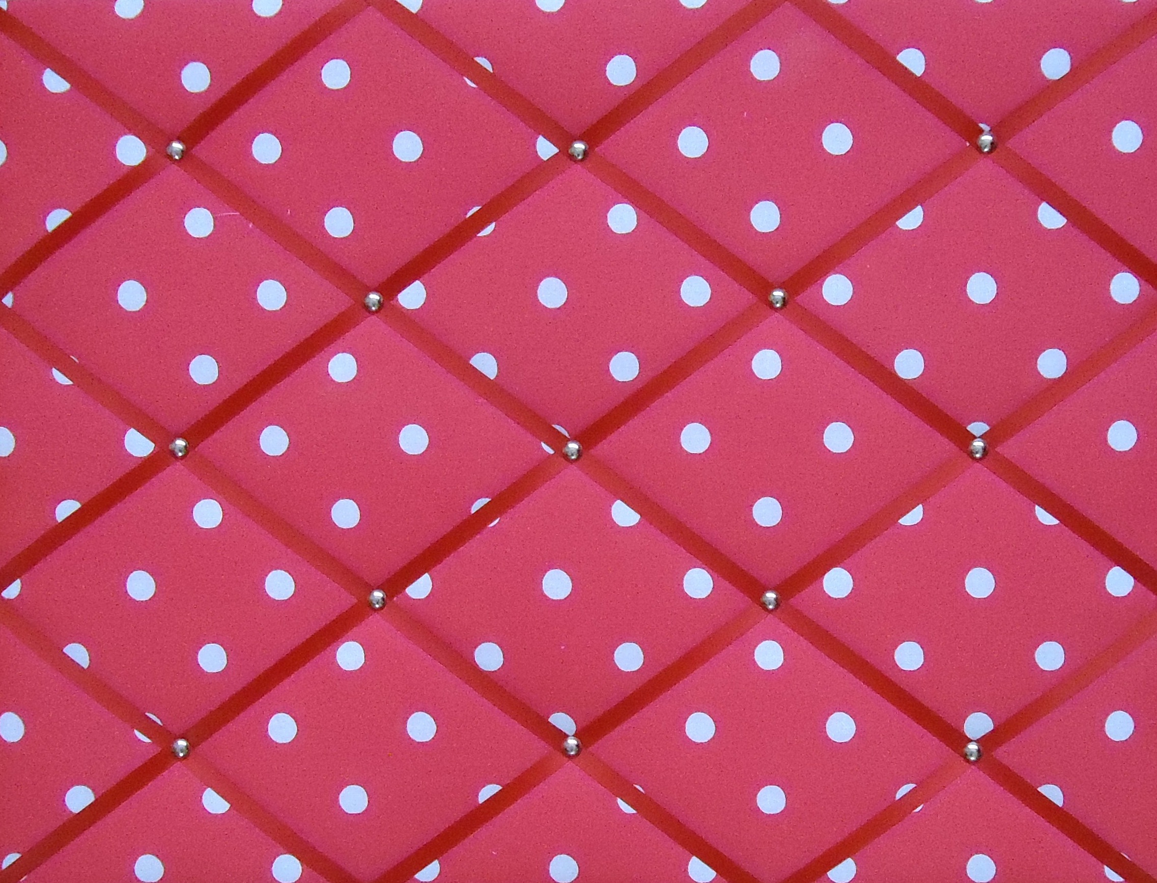 Cath+Kidston+Red+Large+Spot+-+Landscape.jpg